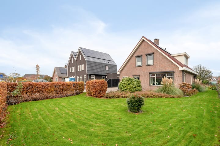 Photo 25 of Zuiderzeestraatweg 460