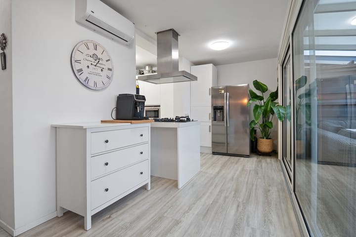 Foto 12 van Moleneindplein 26