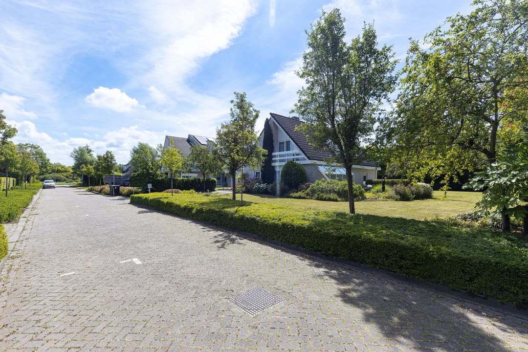 Photo 38 of Sardijngeullaan 5