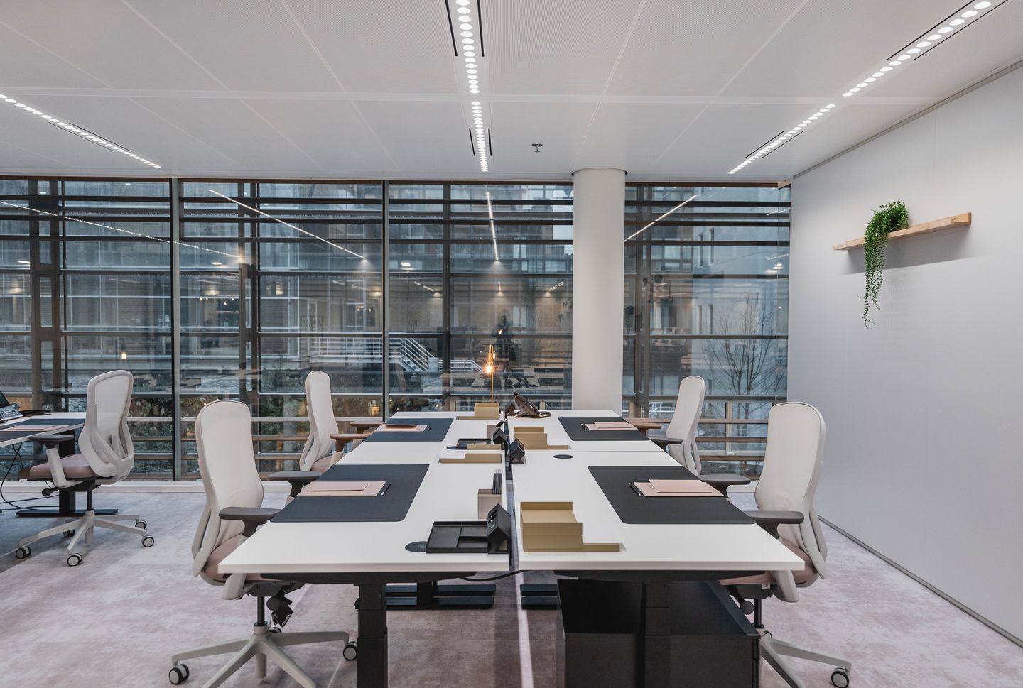 Bekijk foto 5 van Strawinskylaan 257