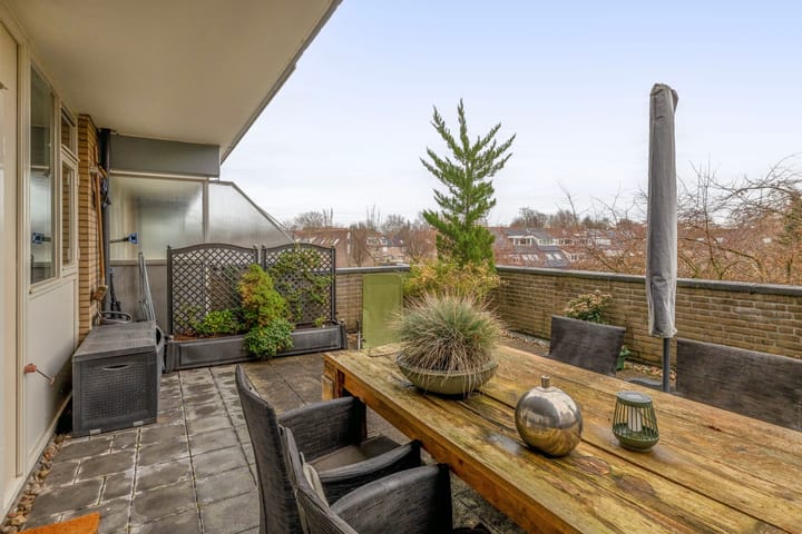 Photo 18 of Mari Andriessenrade 12