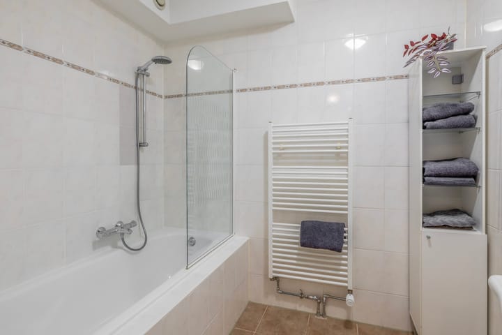 Photo 22 of Mari Andriessenrade 12