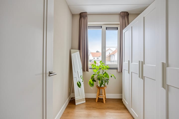 Photo 33 of De Loop 17