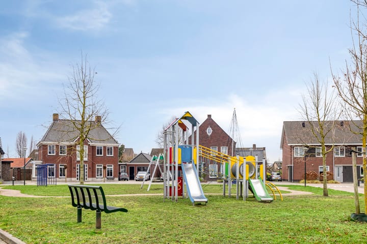 Photo 40 of De Loop 17