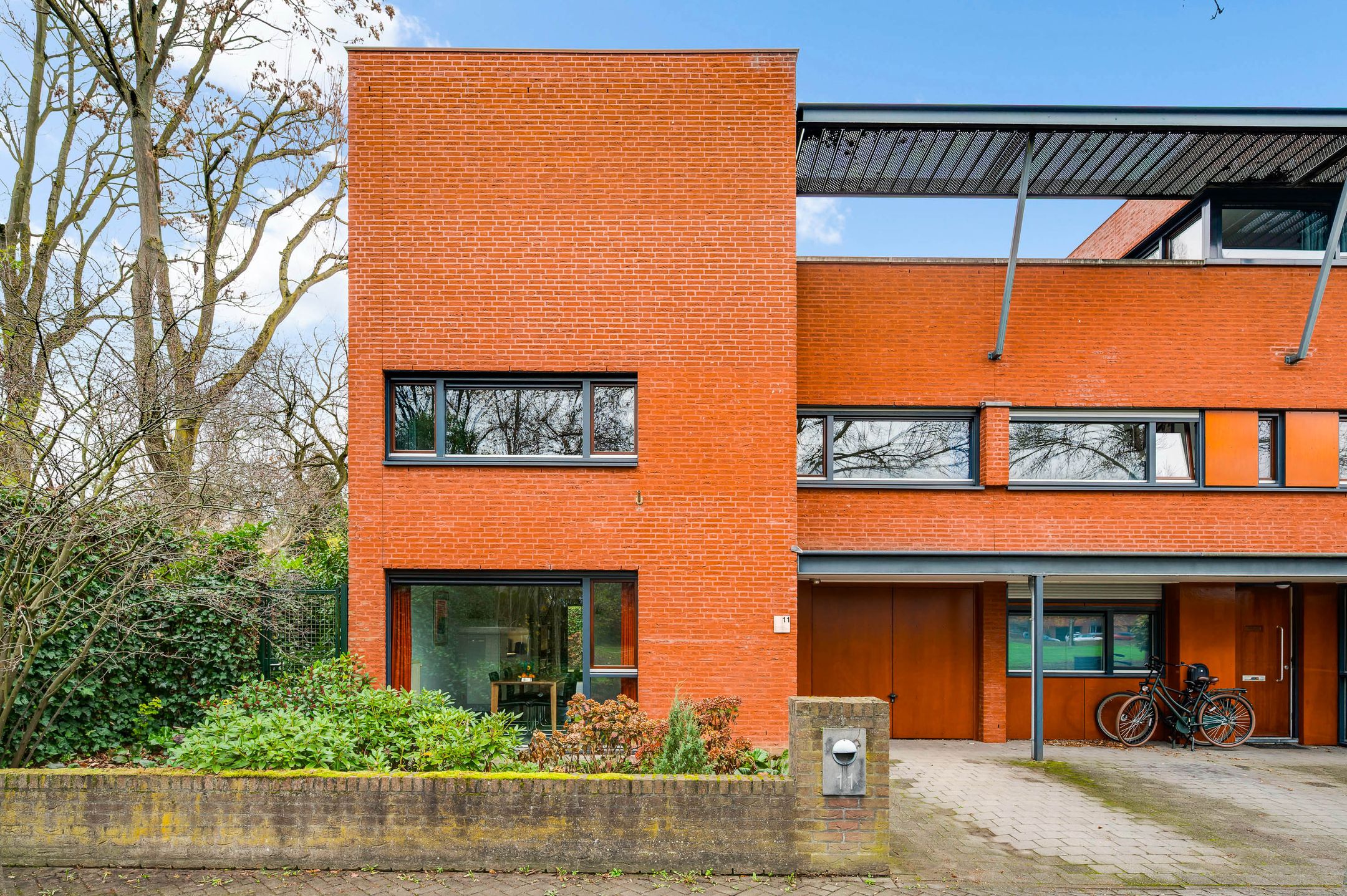 Buying a house in The Netherlands., Maartveld 11