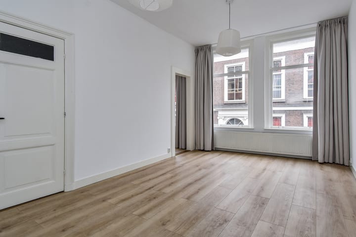 Assendelftstraat 32