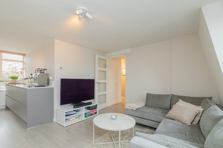 Foto 3 van Jan Pieter Heijestraat 54-D