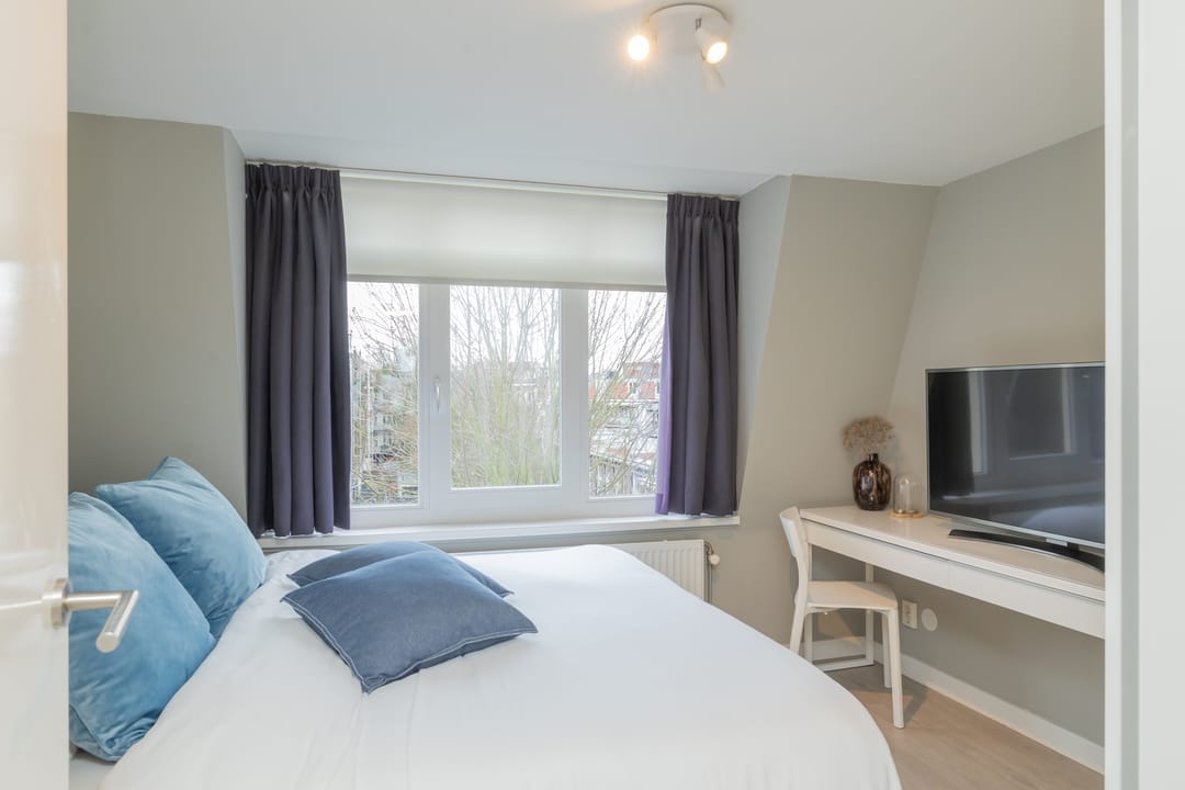 Foto 11 van Jan Pieter Heijestraat 54-D