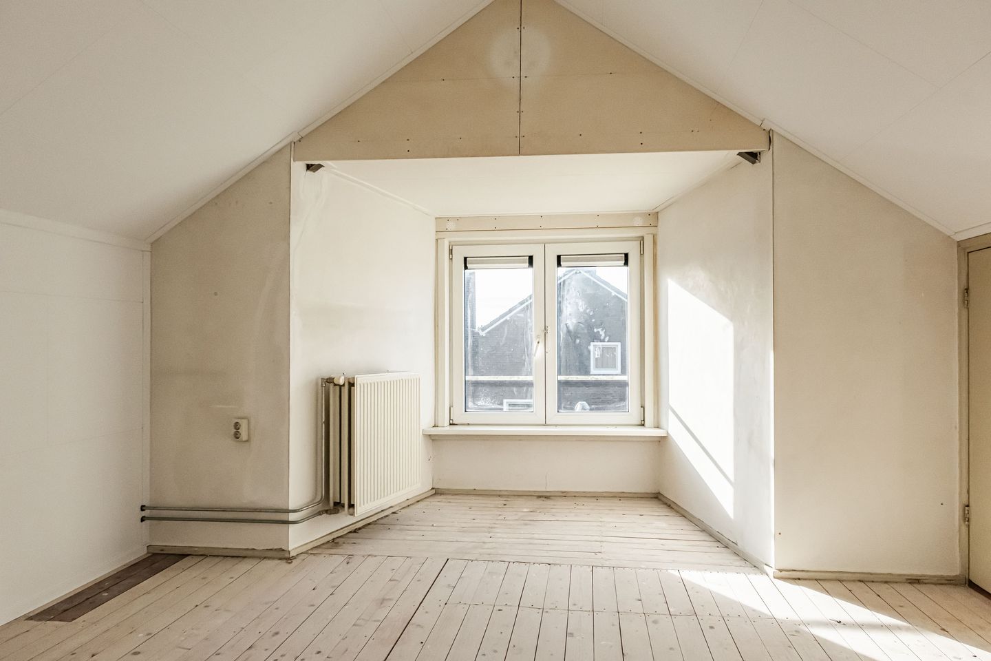 Photo 29 of Troelstralaan 52