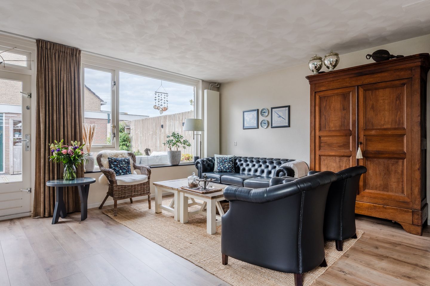 Photo 5 of Amethist 18