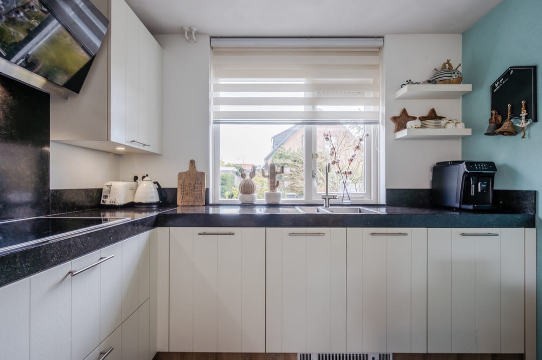 Photo 8 of Amethist 18