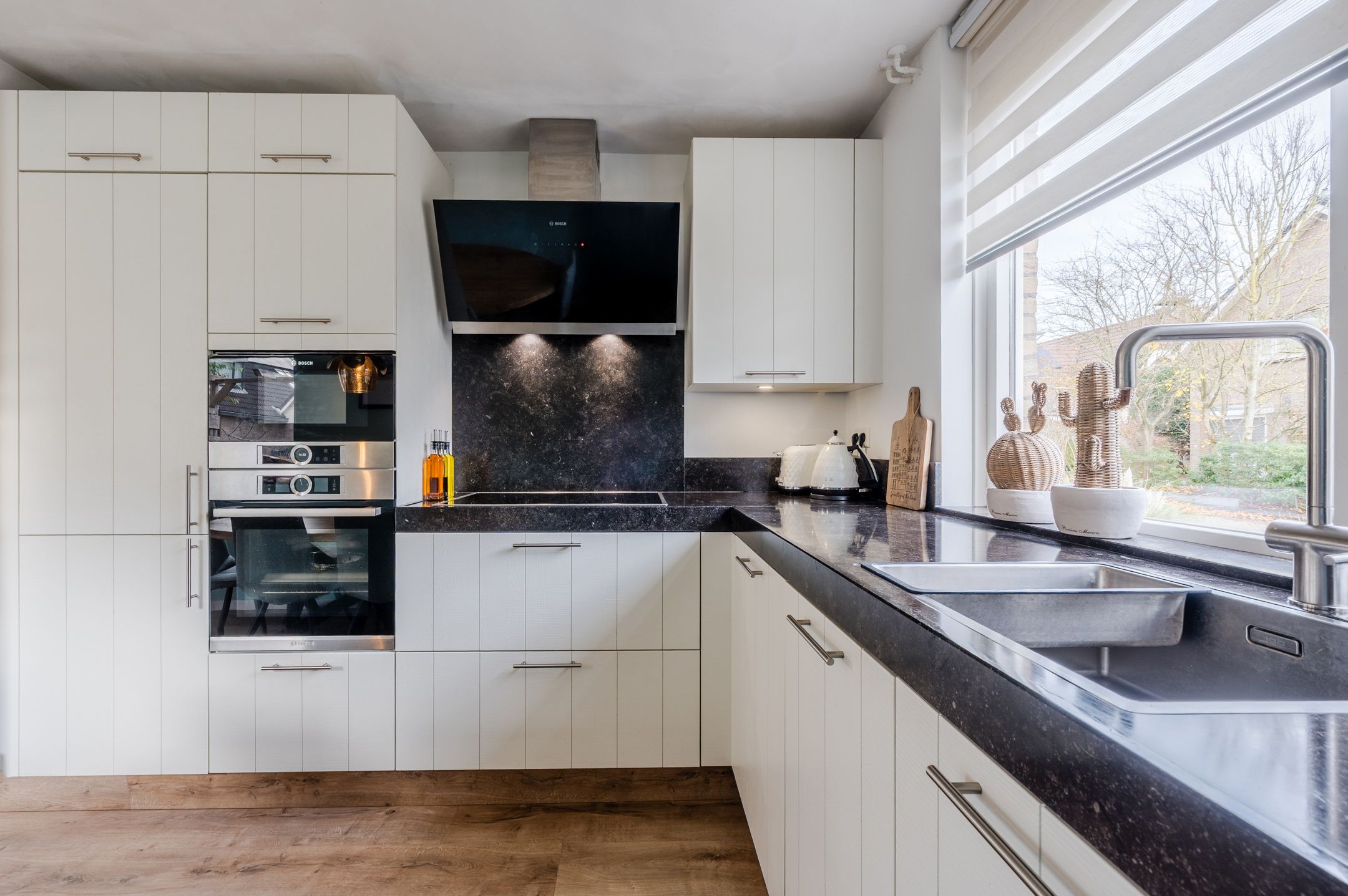 Photo 9 of Amethist 18