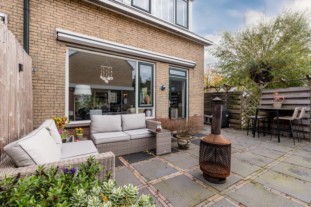 Photo 28 of Amethist 18