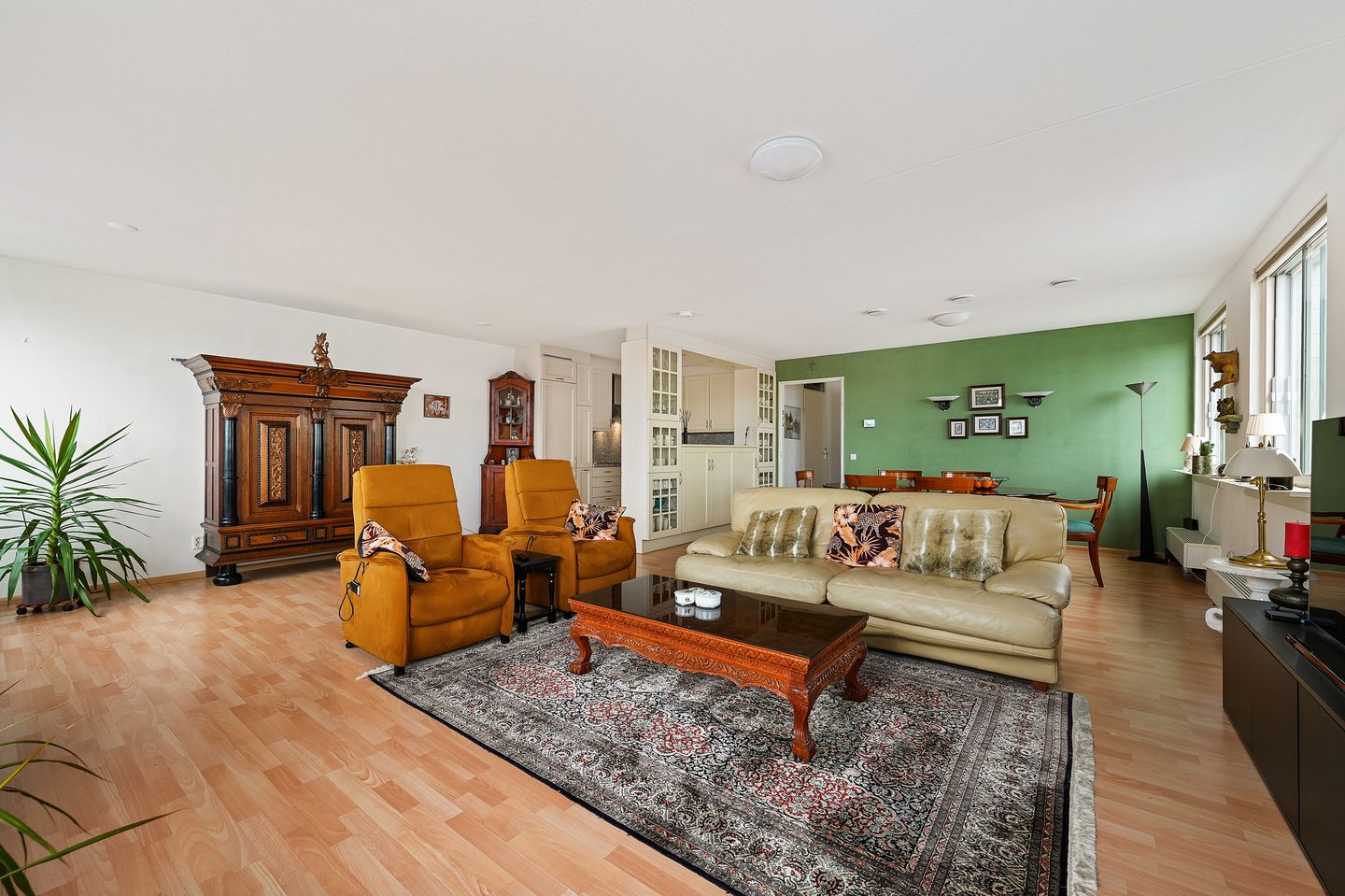 Foto 19 van Versteegstraat 55