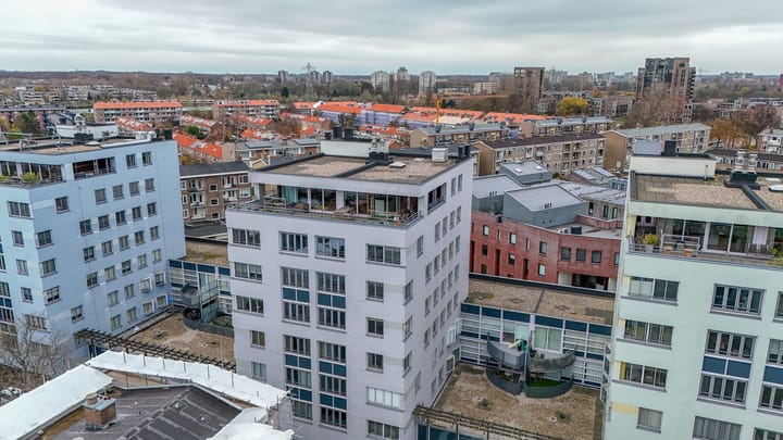 Photo 37 of Versteegstraat 55