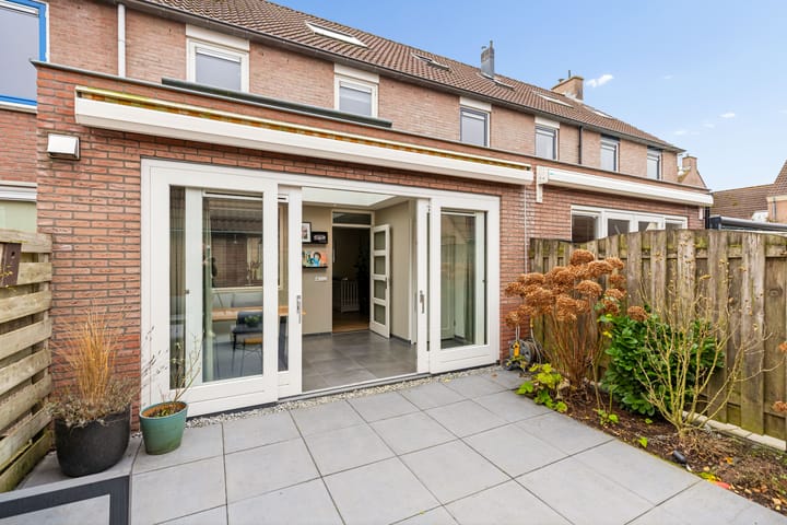 Photo 48 of De Groes 6