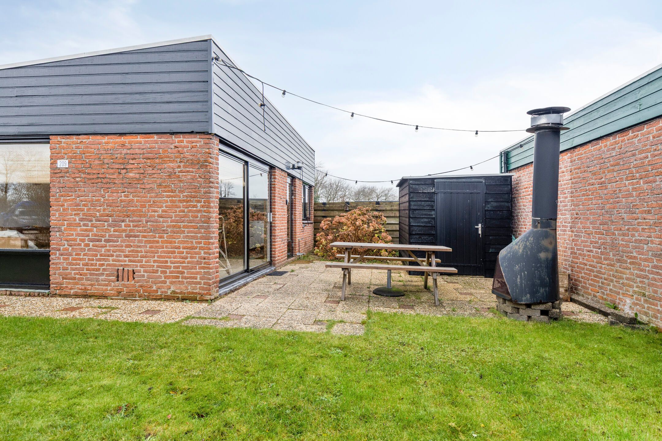 Photo 21 of Duinschooten 12-209