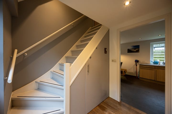 Foto 10 van Burenlaan 12