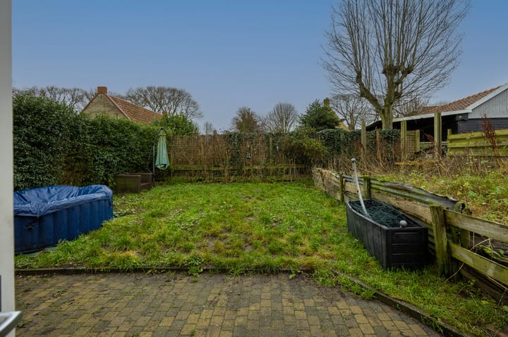 Foto 16 van Burenlaan 12