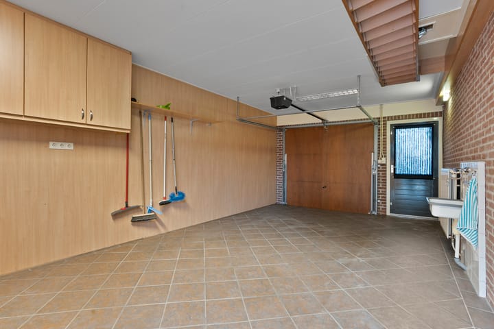 Foto 14 van Zwaluw 48