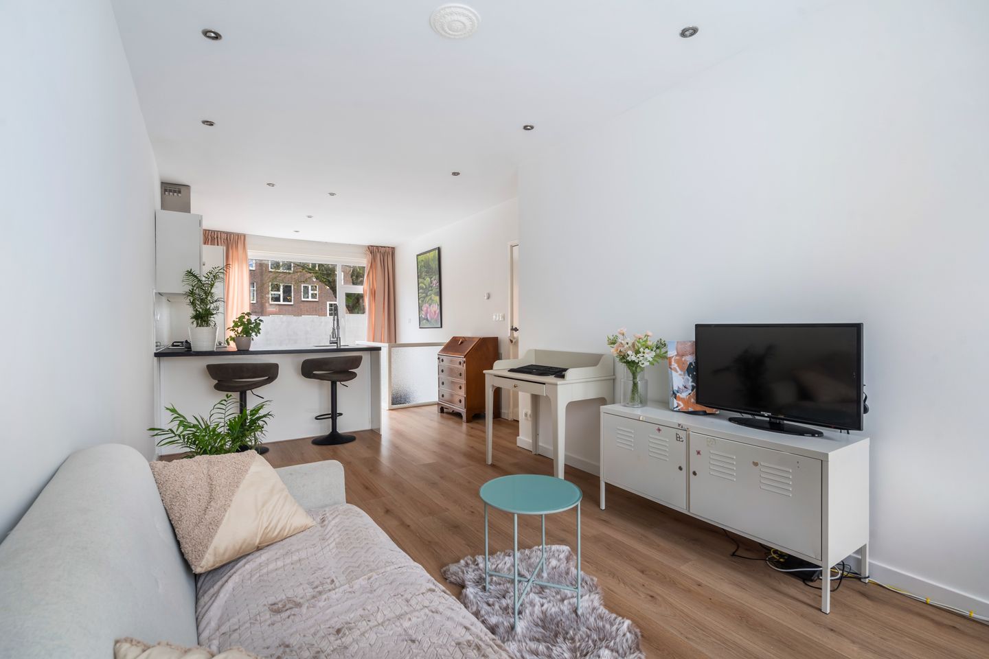apartment 3 bedrooms 1 bathrooms in Rotterdam, Netherlands