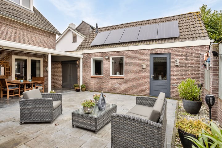 Foto 2 van Fuchsiastraat 1