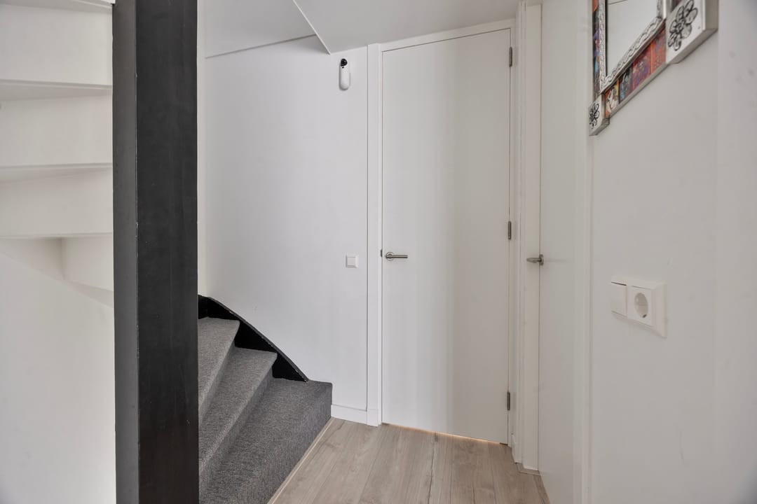 Photo 17 of Merwedestraat 33