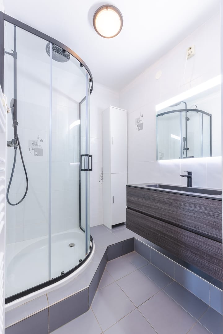 Photo 3 of Maaspoortweg 247