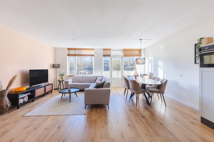 Foto 9 van Maaspoortweg 247