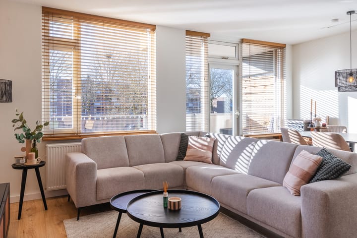 Foto 12 van Maaspoortweg 247