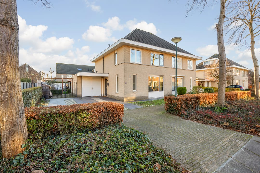 Photo 1 of St. Josephstraat 23