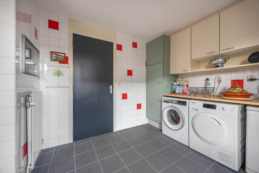 Photo 31 of St. Josephstraat 23