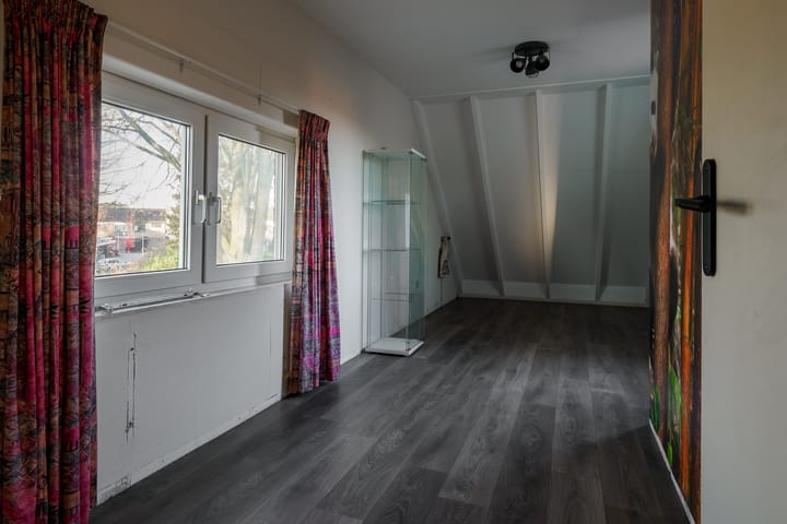 Photo 13 of Willem van Otterloostraat 2