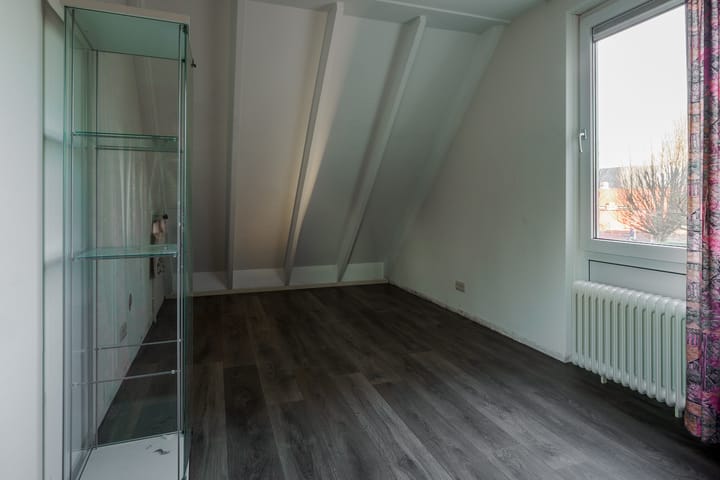 Photo 14 of Willem van Otterloostraat 2