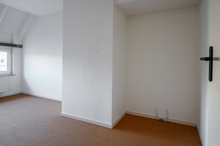 Photo 24 of Willem van Otterloostraat 2