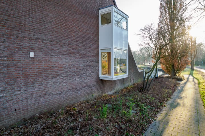 Photo 36 of Willem van Otterloostraat 2