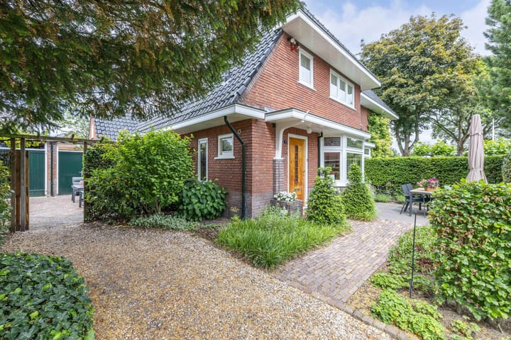 Foto 5 van Van Hogendorplaan 2