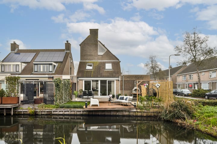 Foto 36 van Sacharovstraat 1