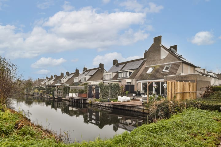 Foto 37 van Sacharovstraat 1