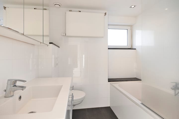 Foto 4 van Sluizerbank 8