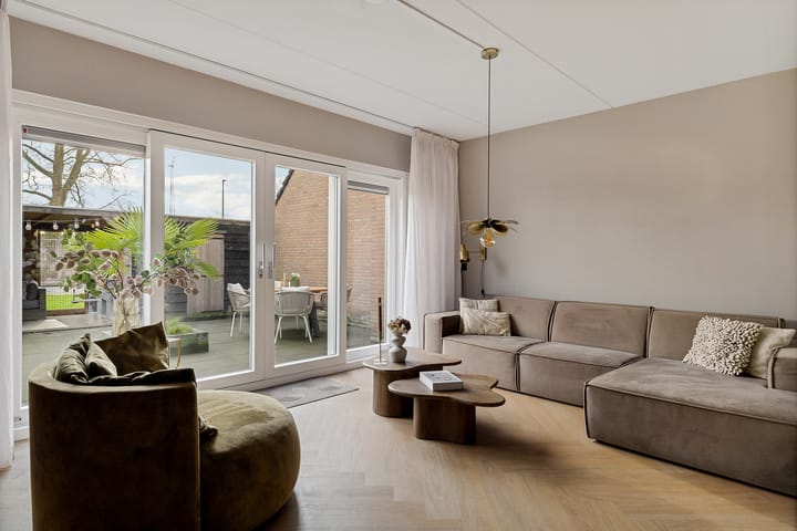 Foto 4 van Albert Schweitzerstraat 80