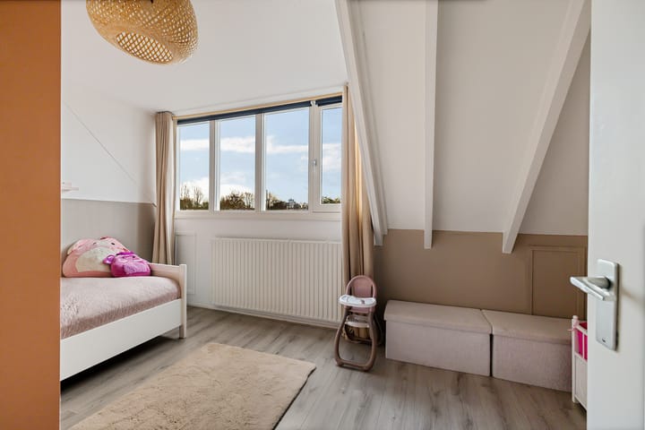 Foto 18 van Albert Schweitzerstraat 80