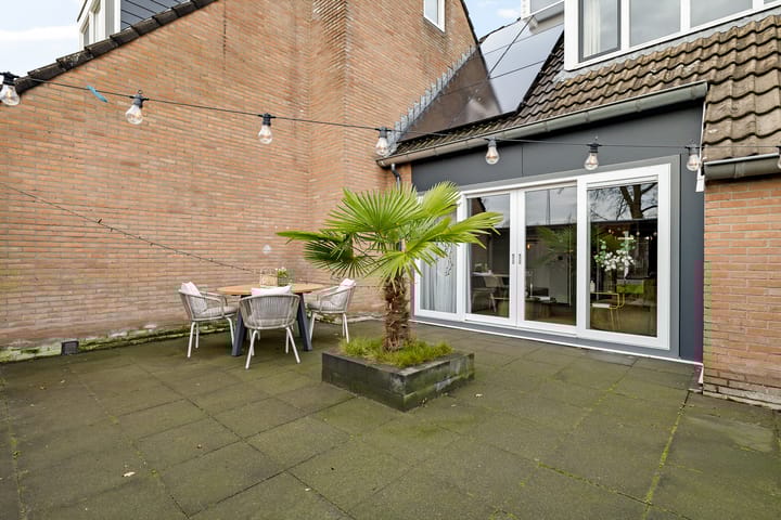 Foto 31 van Albert Schweitzerstraat 80