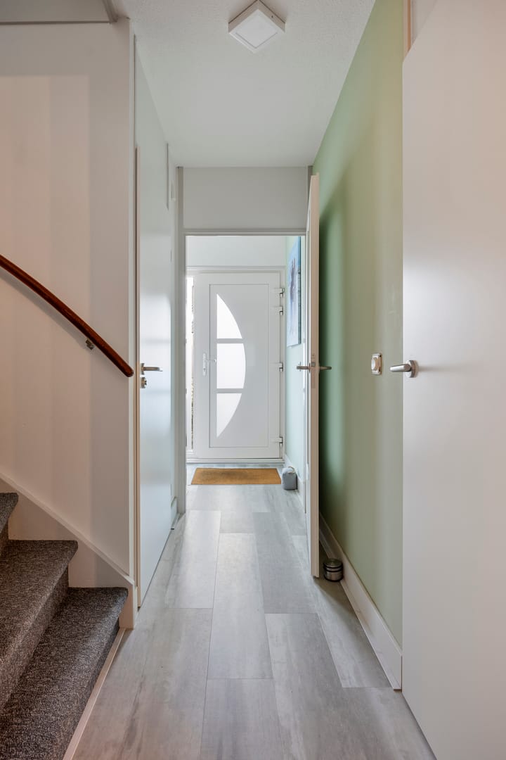 Foto 7 van Weegbree 106