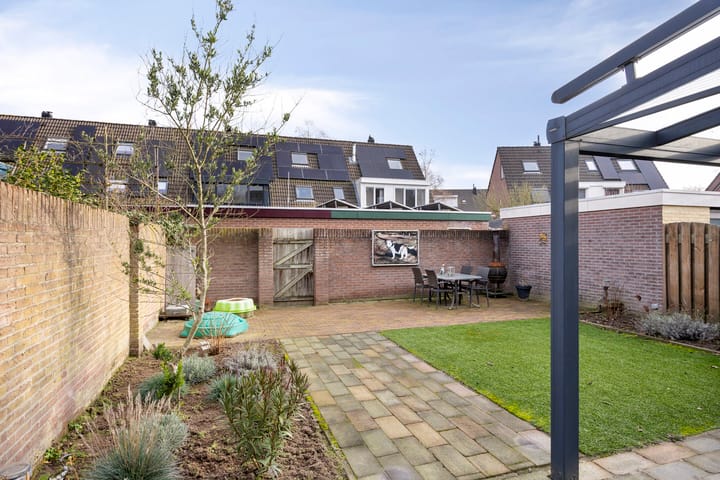 Foto 29 van Weegbree 106