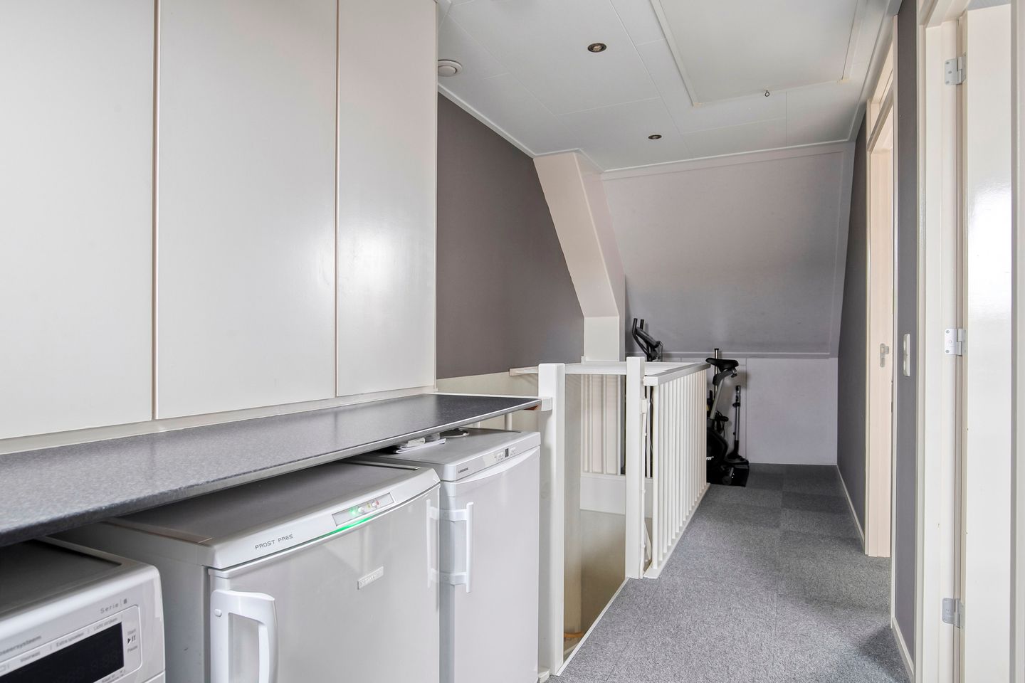 Foto 20 van Purperreiger 5