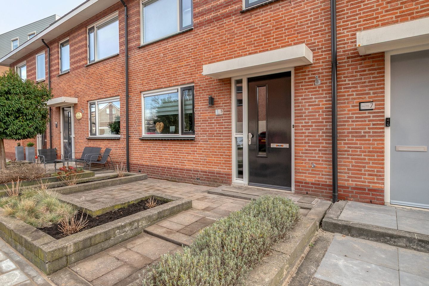 Foto 29 van Purperreiger 5