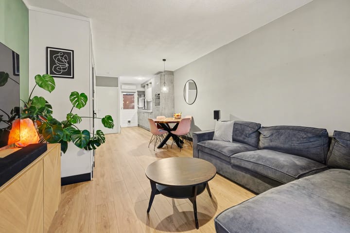 Photo 2 of Oldenzaalsestraat 68