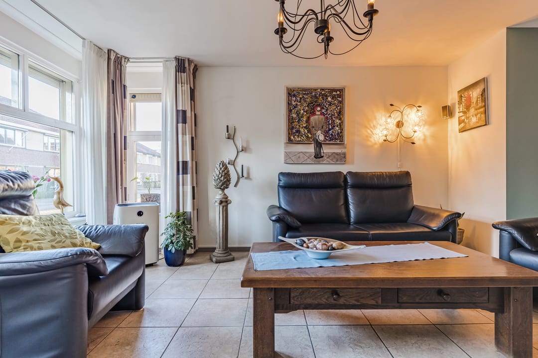 Photo 8 of Aquamarijn 19