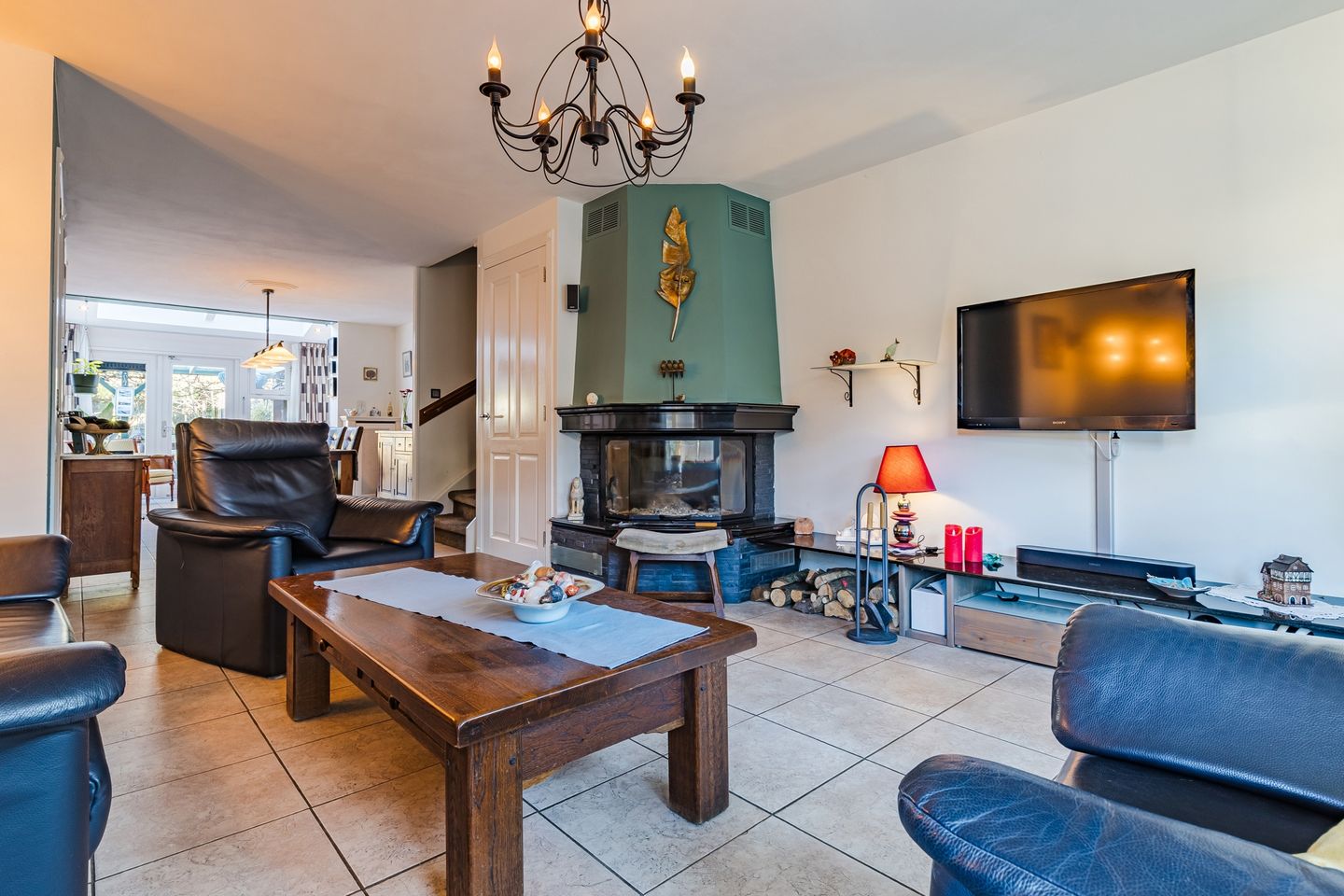 Photo 10 of Aquamarijn 19